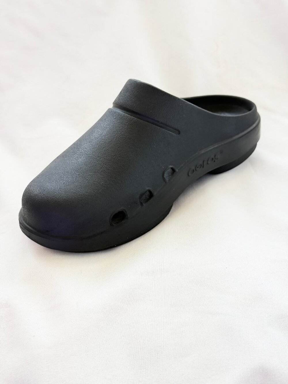 OOFOS OOcloog Clog Womens 7 Black OOfoam Comfort Slip On Recovery Nursing Shoes - Picture 3 of 16